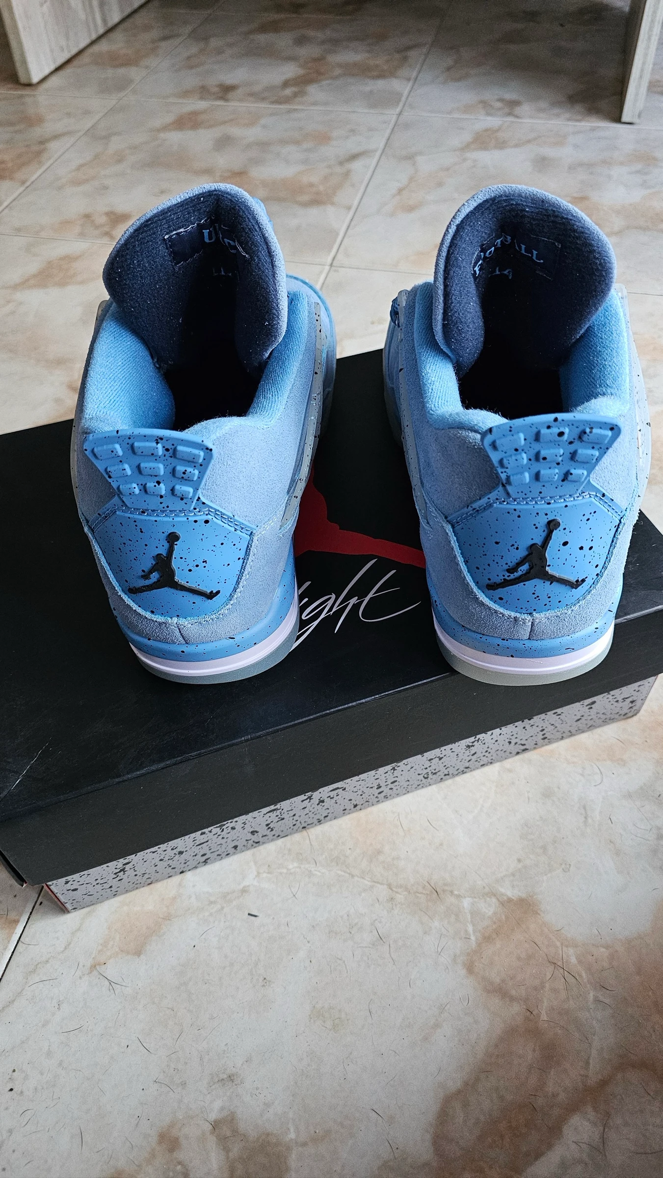 Jordan 4 Retro University Blue – photo 4